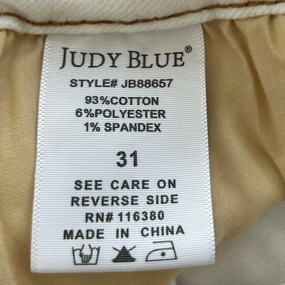 Judy Blue Women Cropped Bootcut Denim Jeans Cream Quiet Luxury Preppy Size 31 - Picture 4 of 6
